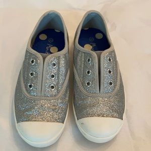 Boden kids slip on sneakers size 30